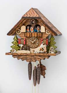 Black Forest Cuckoo Clock - Woodchopper & Dancing Couples - Cuckoos Nest